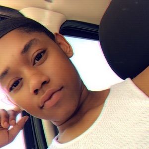 Meet your Posher, Armani